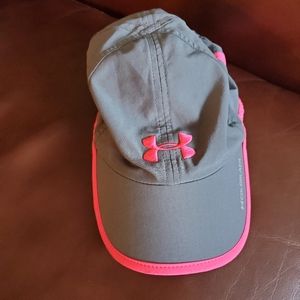 Under Armor workout hat